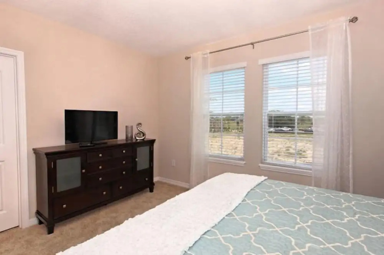 Townhome with Pool at Solterra