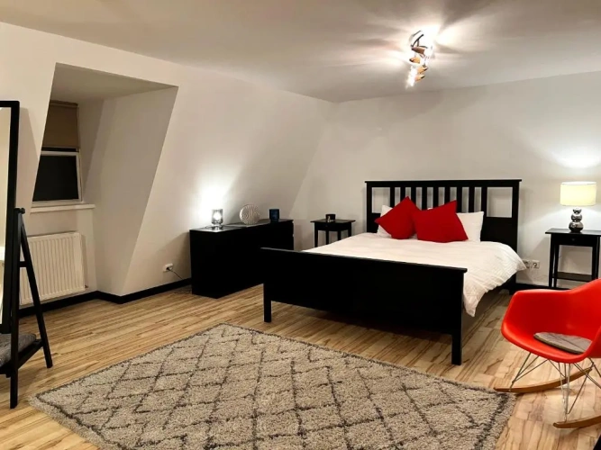 1 Bedroom Apartment