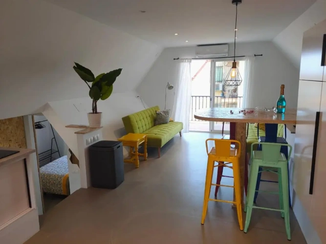 2 Bedrooms Apartment