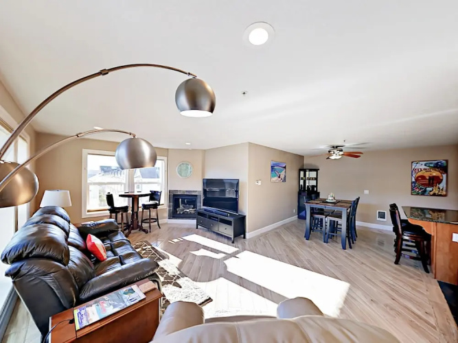 N Pacific Unit 47 - 2 Br Condo