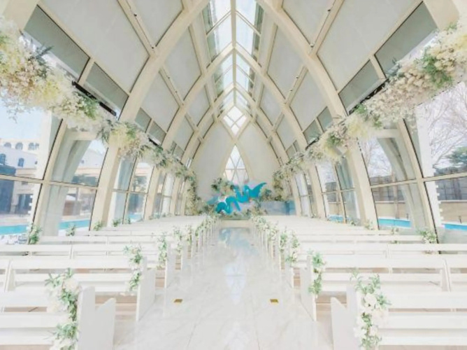 Harbin time coast hot springs business hotel