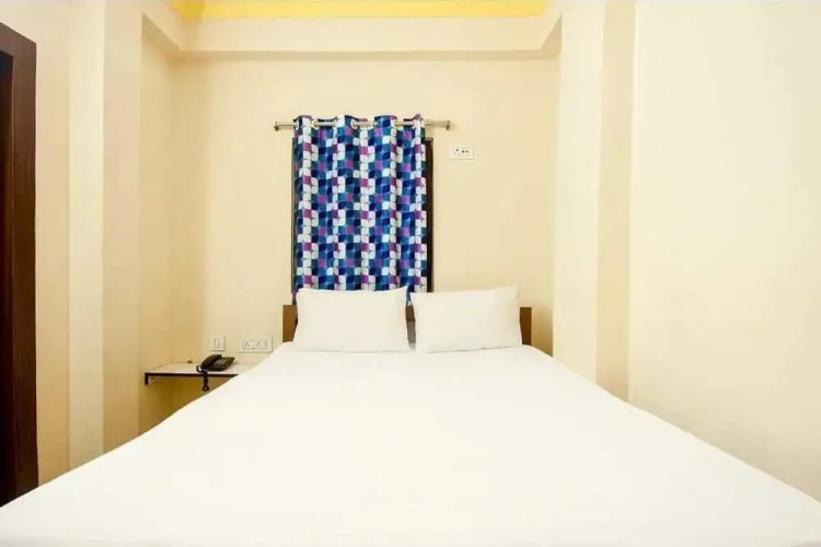 Trisha Guest House