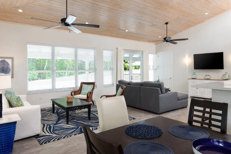 1 Bedroom Luxury Villa