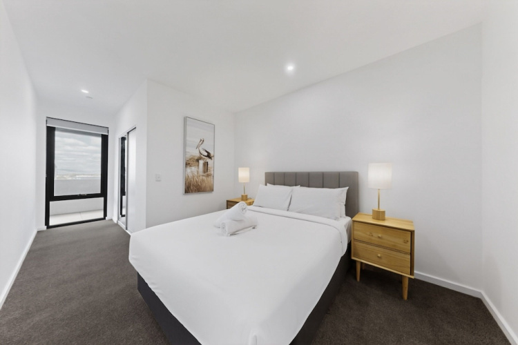 Brand-new 3-bed Apartment With Scenic Views