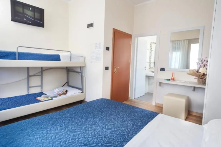 Comfort Quadruple room