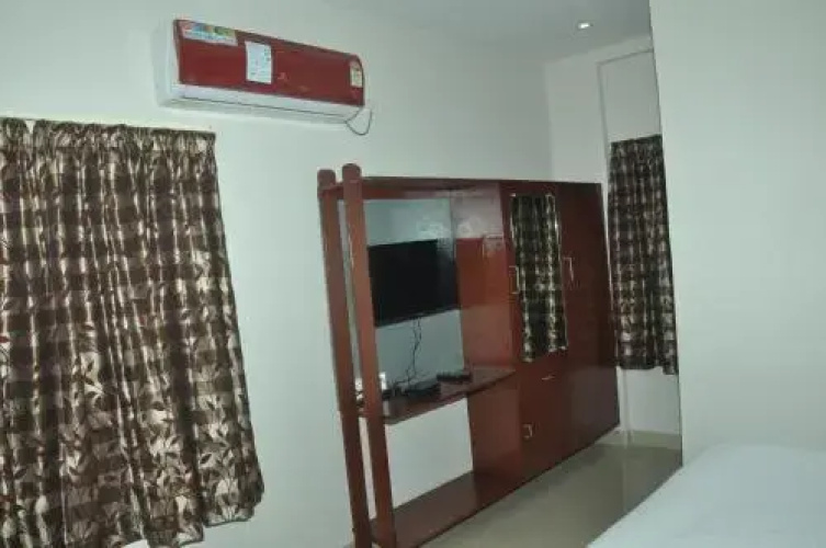 Laven Hotels