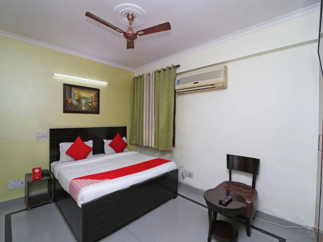 OYO 598 Hotel B K House