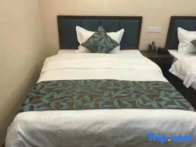 Shanghai Fuyao Hotel