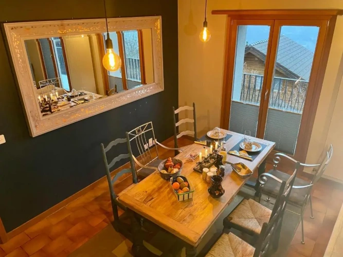 3 Bedrooms Apartment