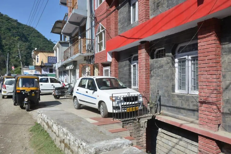Amar Guest House