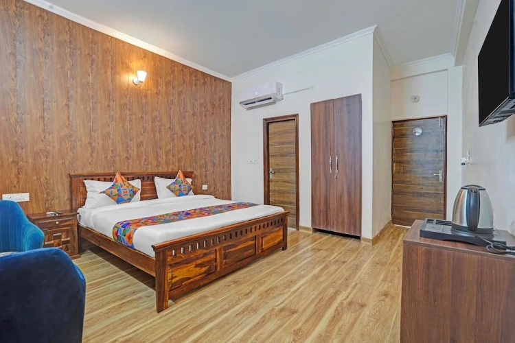 Premium room