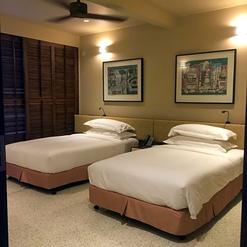 2 Bedrooms Family Villa beachfront