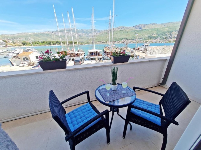 Standard Double room with balcony and with sea view