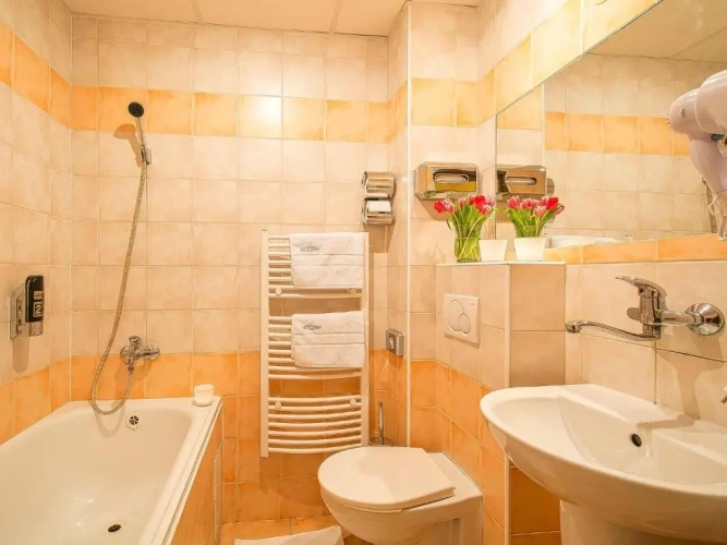Twin Apartment