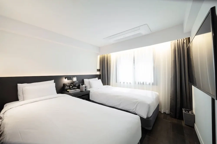Economy Twin room