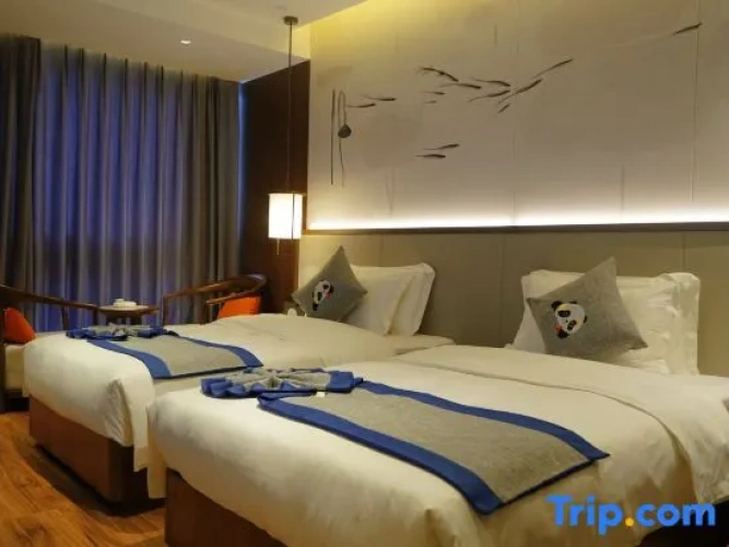 Standard room with river view