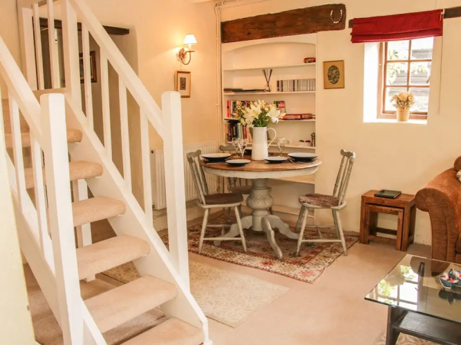 Stable Cottage