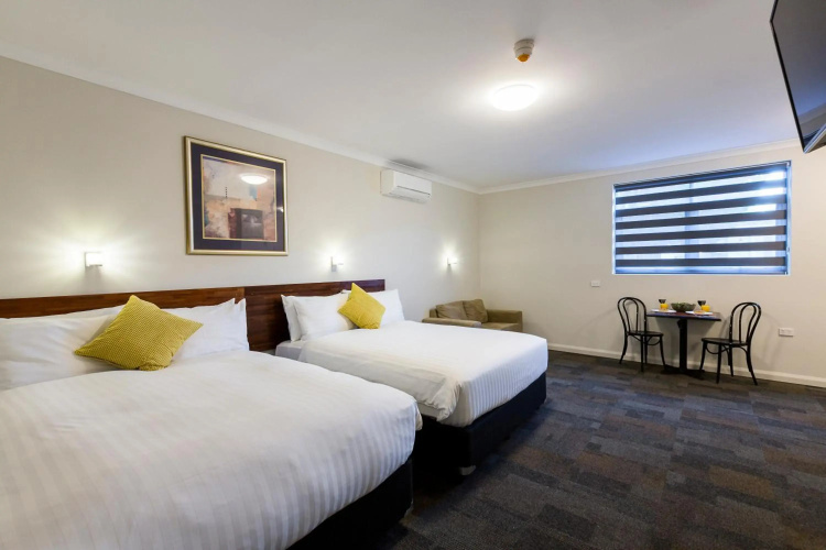 Gallery Hotel