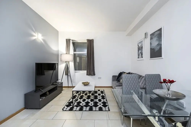 Laystall Apartment