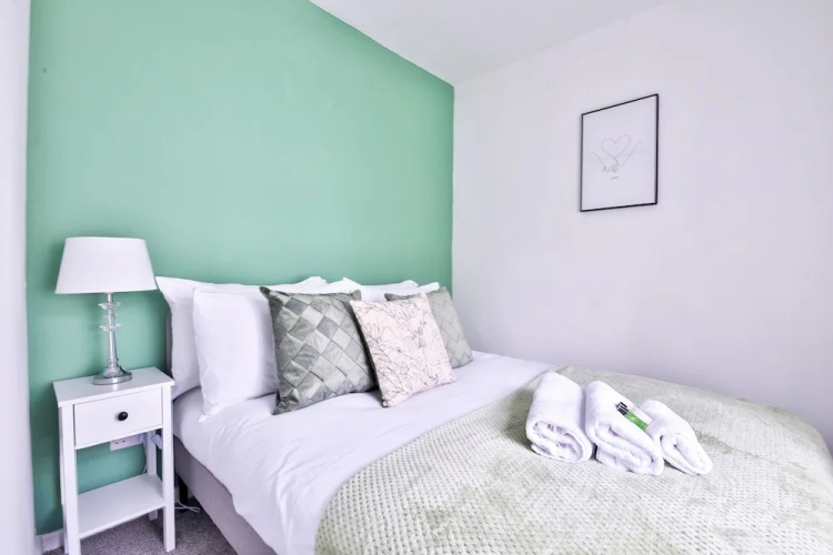 Urban Central 2 Bed House