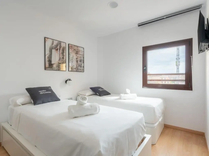 Economy Twin room (Window Is Not Guaranteed)