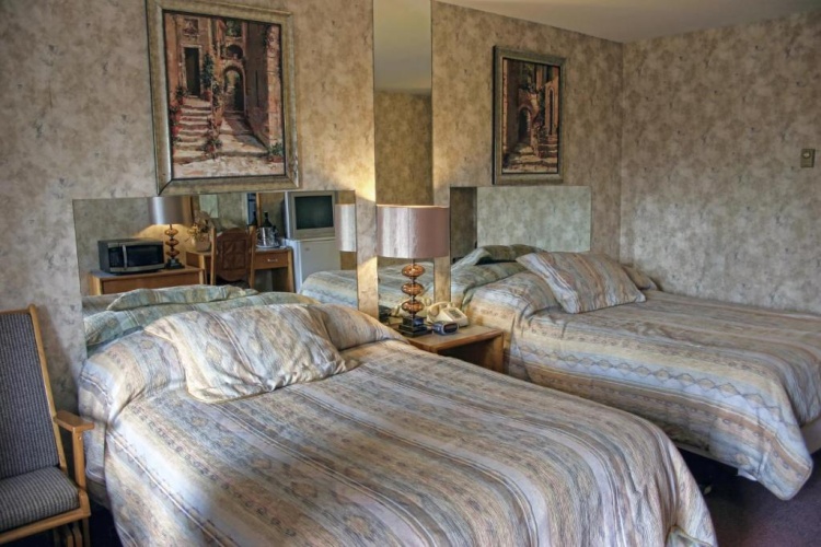 Superior Quadruple room