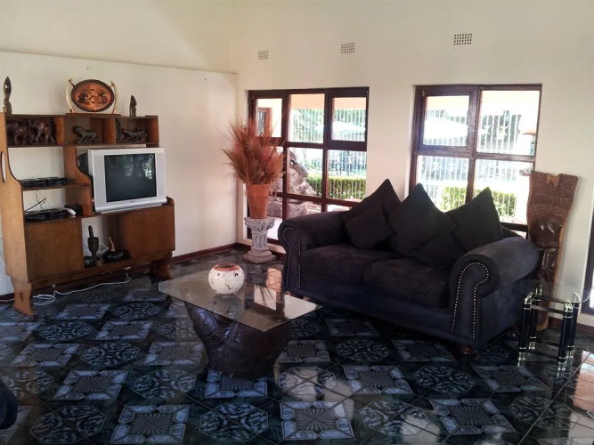 Daisy's Guest House
