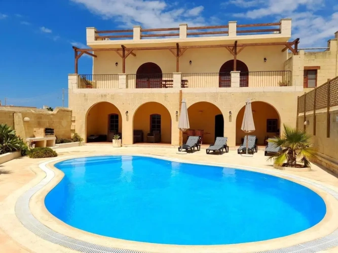 Villa with balcony