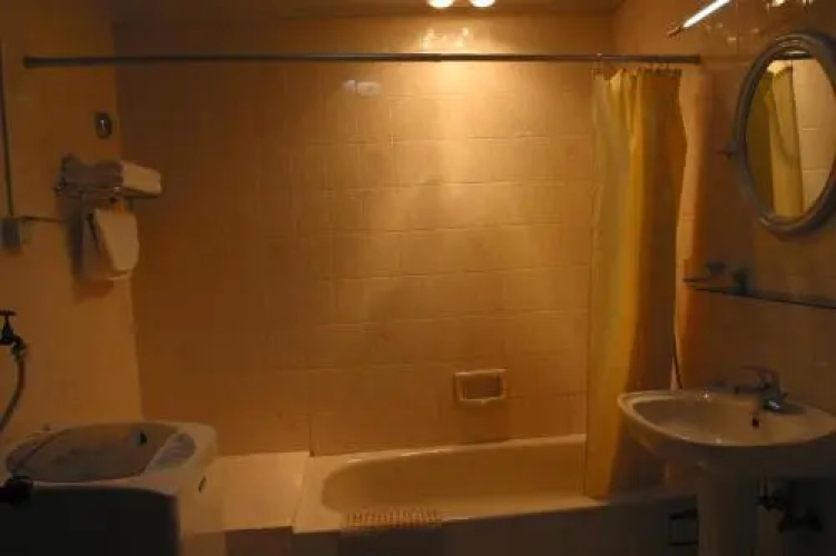 Dongyuan Plaza Hostel