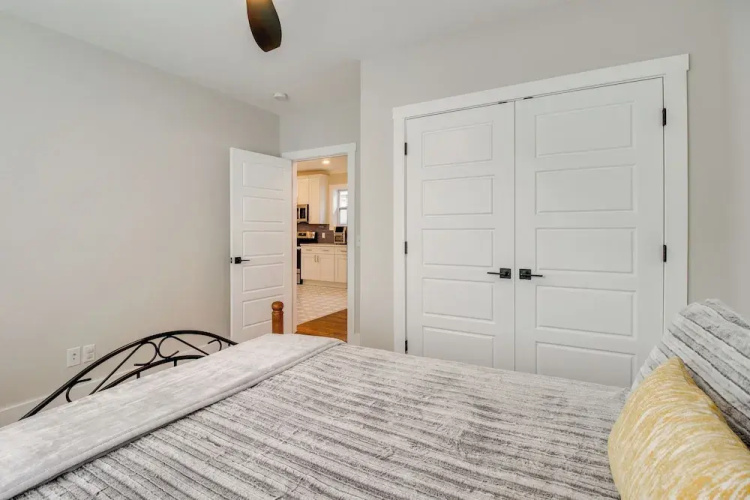 Private Balcony: Spacious, Updated Savannah Apt!