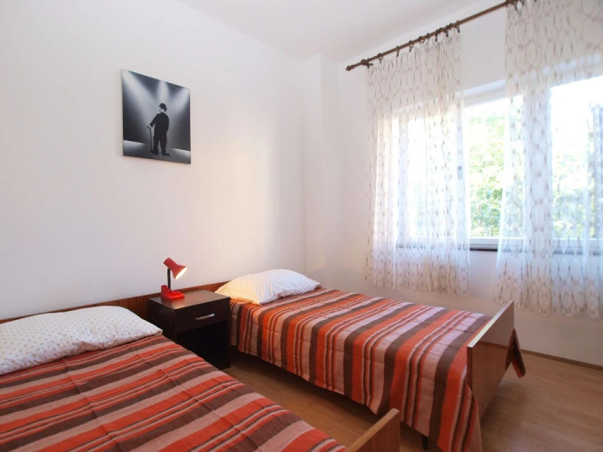 Apartment 1435