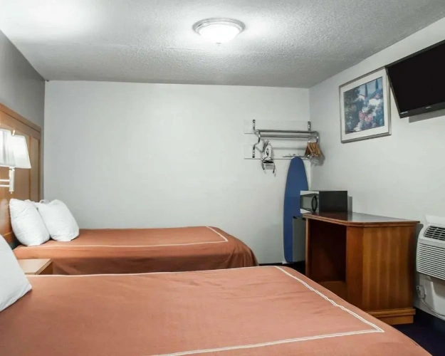Triple Suite