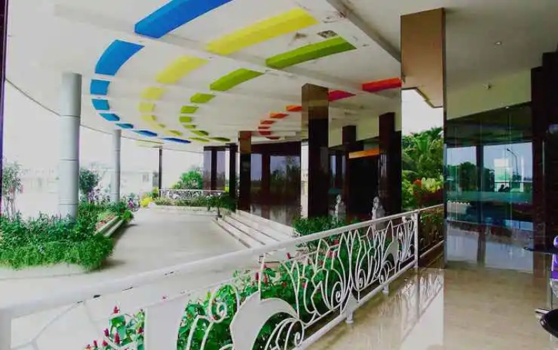 V Hotel Jambi