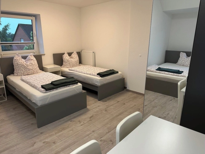 Standard Triple room