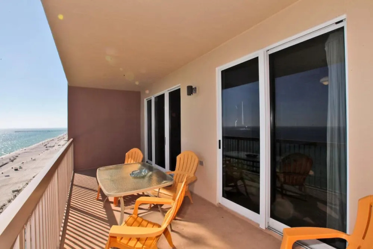 Sunrise Beach Resort - PCB BY PHG