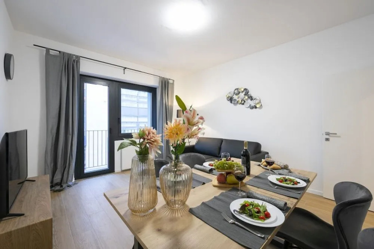 Boutique Apartment 6