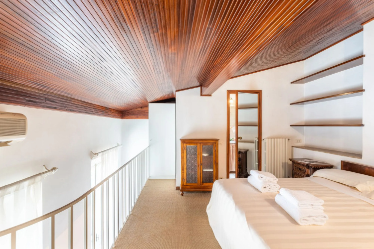 Cavourotto Terrace by Mmega