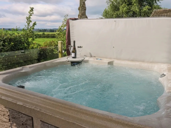Plot 32