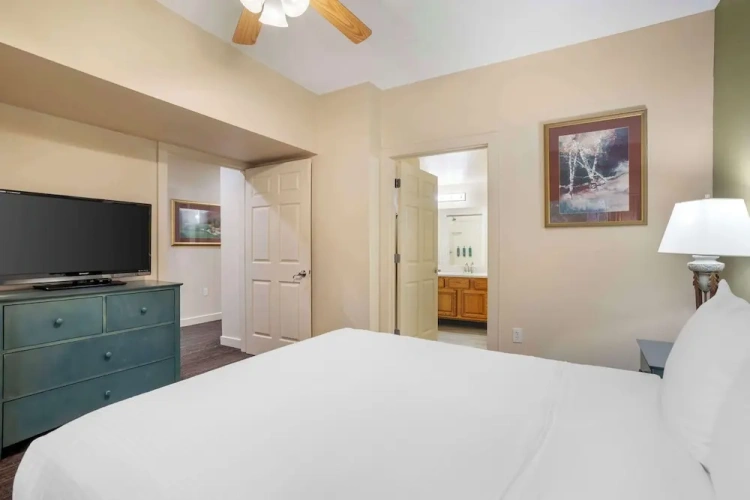 1 Bedroom Double Suite with balcony