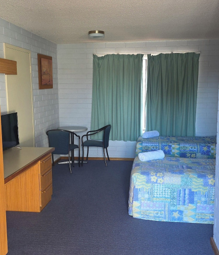 Kingston Ocean View Motel