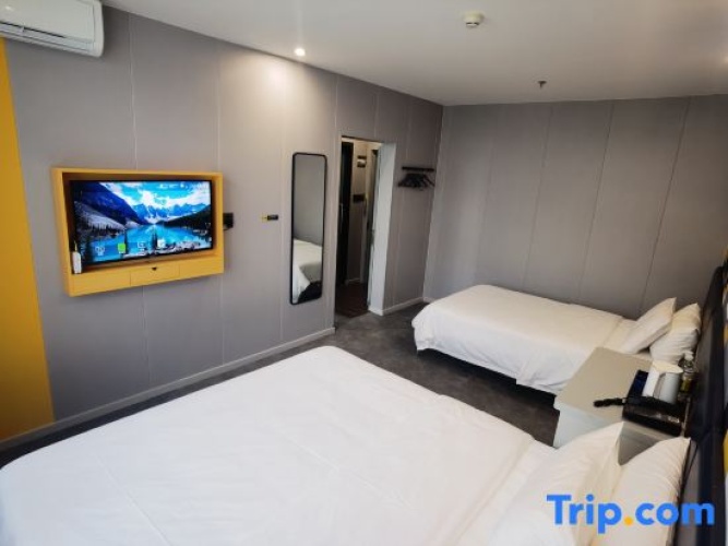 Triple Suite