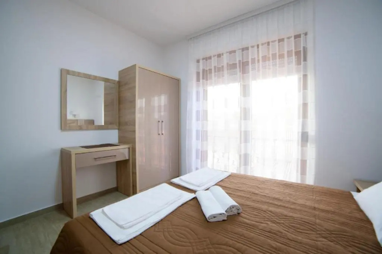 Apartments Kollari