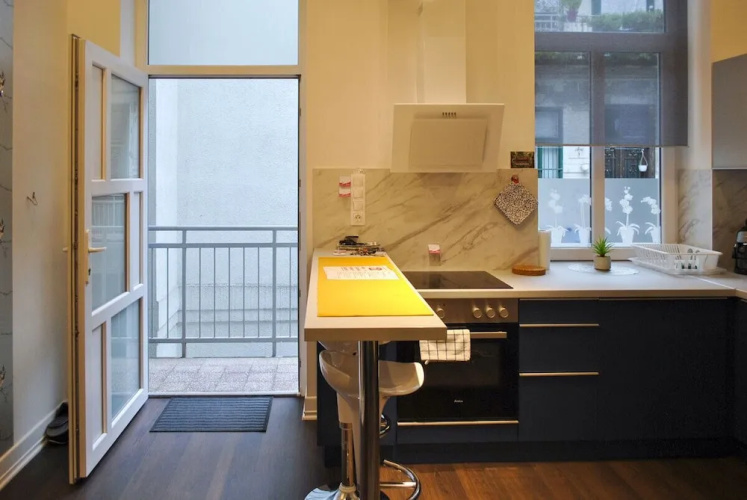 Sunset Central Apartment All Within Walking Distance