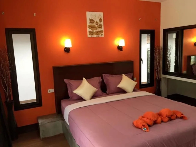 Raya Lanta Resort