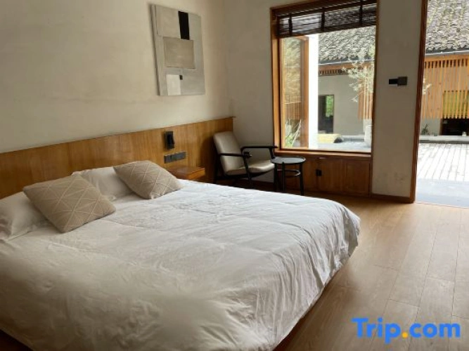 Standard room with garden view