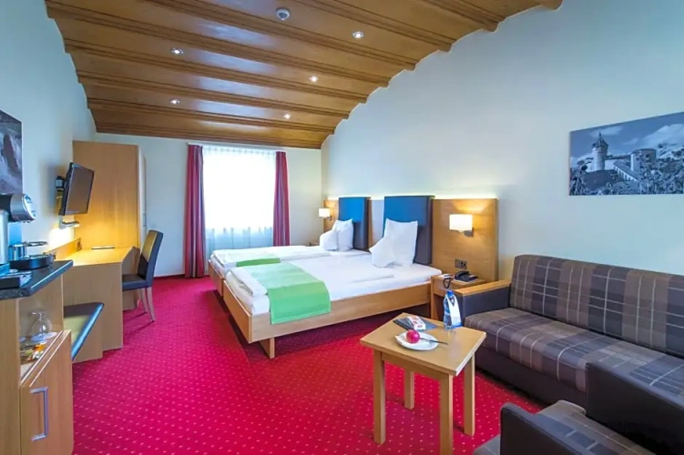 Superior Triple room
