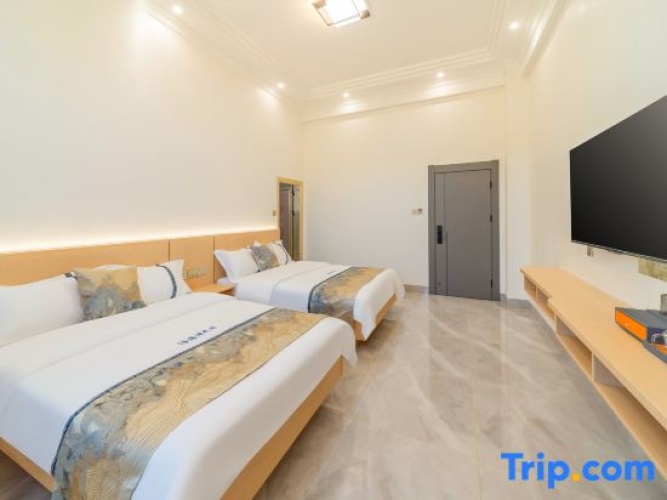 3 Bedrooms Suite with sea view
