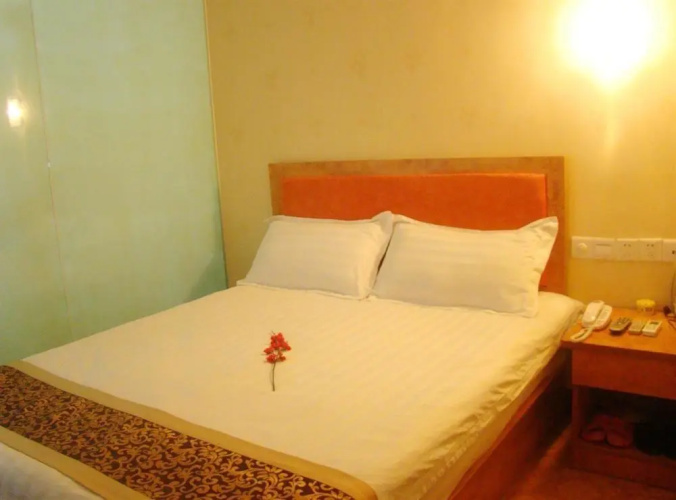 Huayuan Hotel