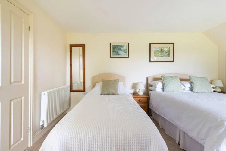 Dove Lodge in Painswick