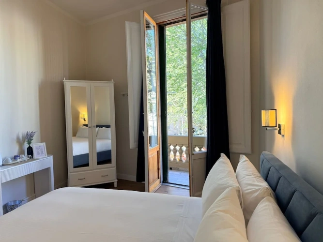 Deluxe Double room with balcony